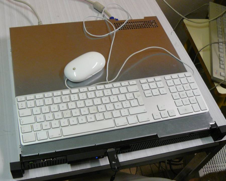 serveur6.jpg serveur6.jpg